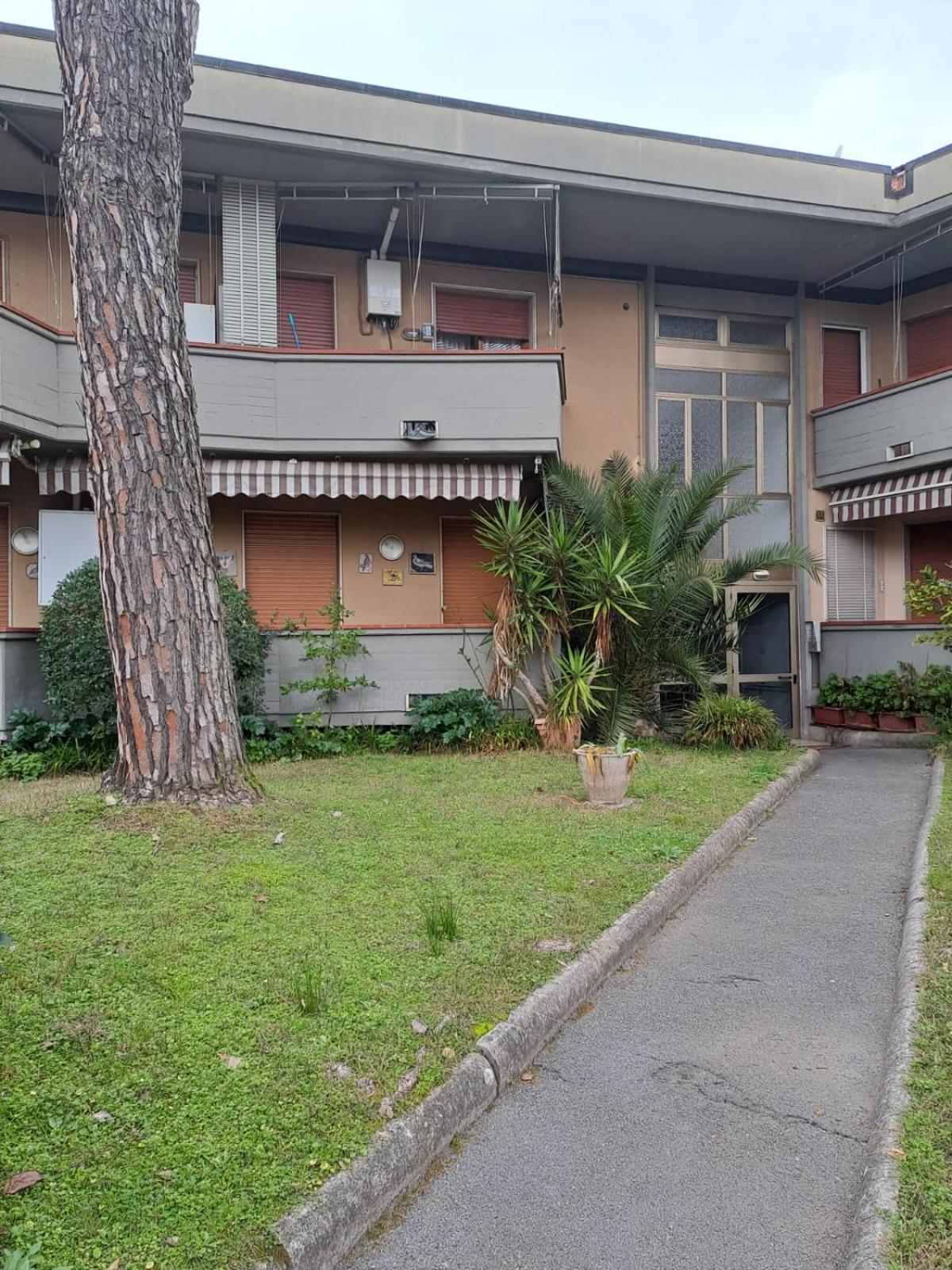Appartamento Al Mare Di Liguria E Toscana Marina di Massa Extérieur photo